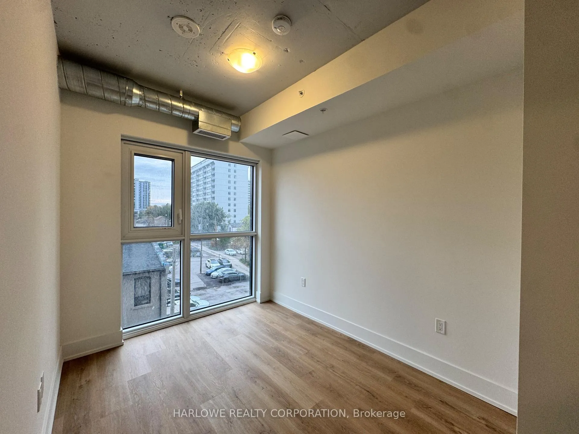 Photo 5 of Unit 303, 206 King Street W, Hamilton, Central — HOMEH