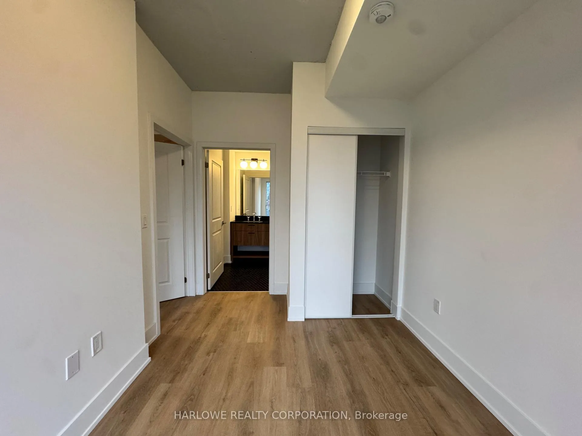 Photo 9 of Unit 303, 206 King Street W, Hamilton, Central — HOMEH