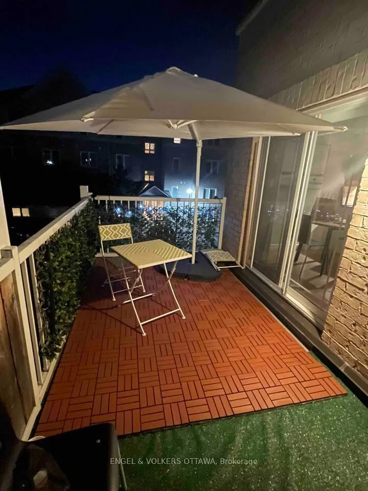 Photo 15 of 102 Paseo Private, Ottawa, Centrepointe — HOMEH