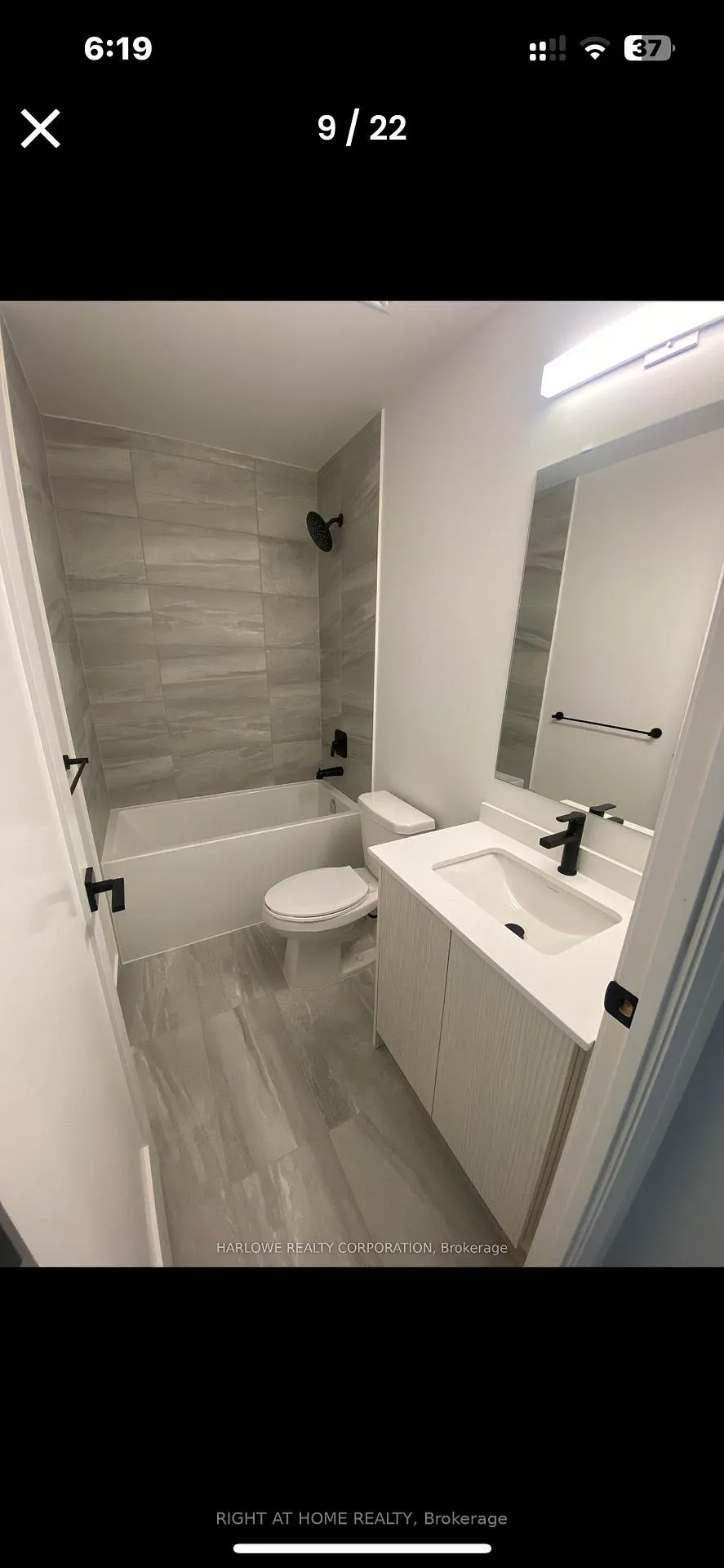 Photo 9 of Unit 612, 2369 Danforth Avenue, Toronto, East End-Danforth — HOMEH