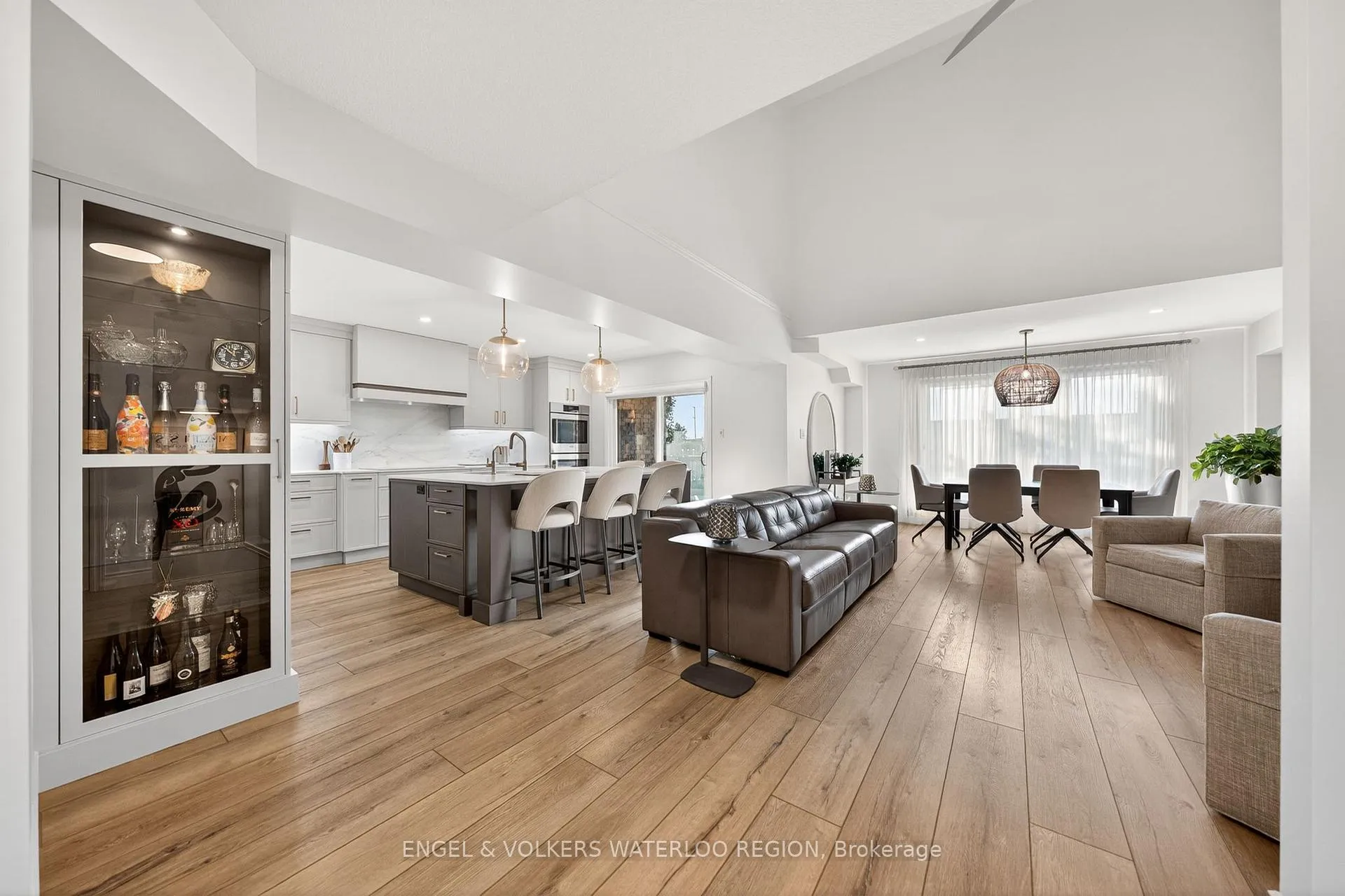 Photo 2 of Unit 42, 31 Townsend Drive, Waterloo — HOMEH