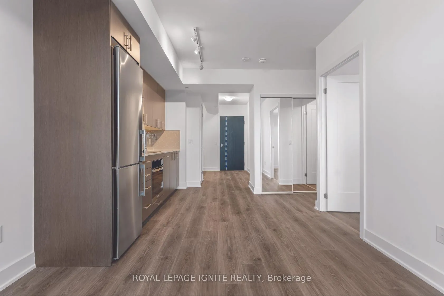 Photo 13 of Unit 2501, 2545 Simcoe Street N, Oshawa, Windfields — HOMEH