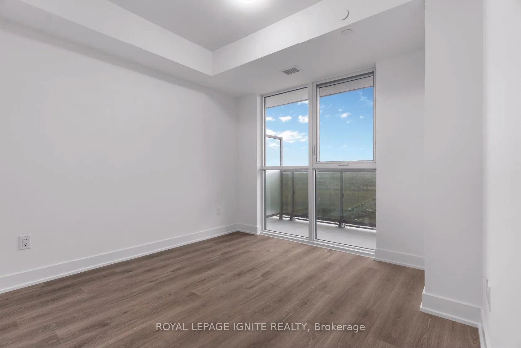 Photo 14 of Unit 2501, 2545 Simcoe Street N, Oshawa, Windfields — HOMEH
