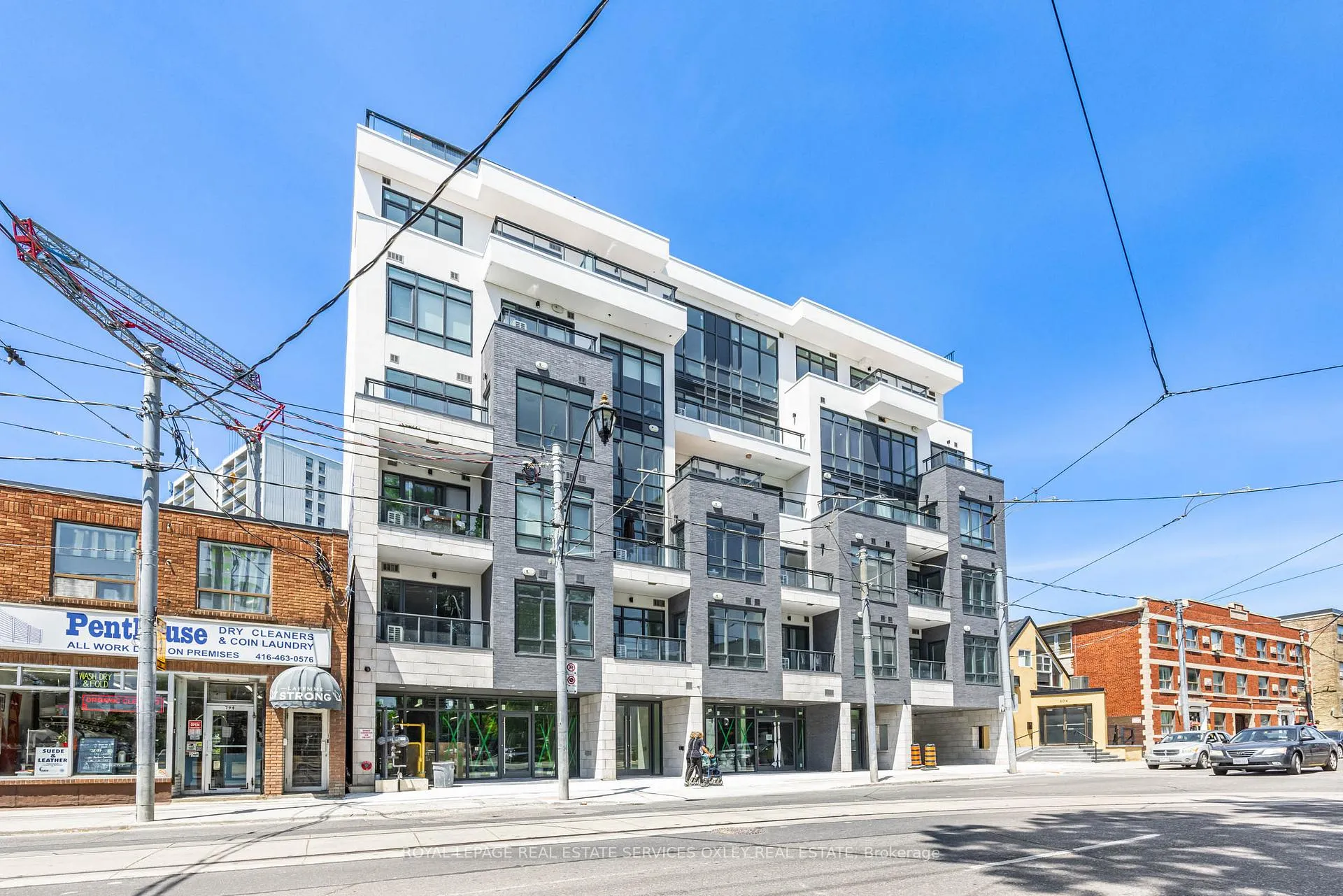 Photo 3 of Unit 501, 800 Broadview Avenue, Toronto, Playter Estates-Danforth — HOMEH