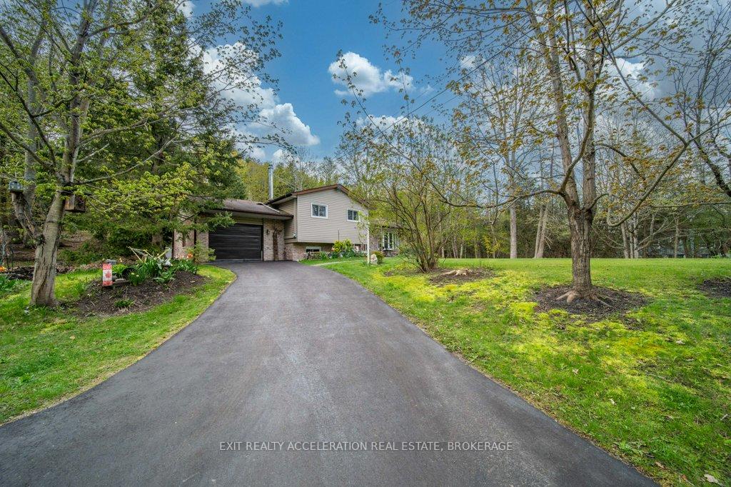 Photo 2 of 436 Scuttlehole Road, Belleville, Thurlow Ward — HOMEH