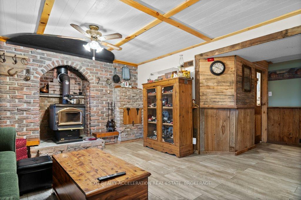 Photo 19 of 436 Scuttlehole Road, Belleville, Thurlow Ward — HOMEH
