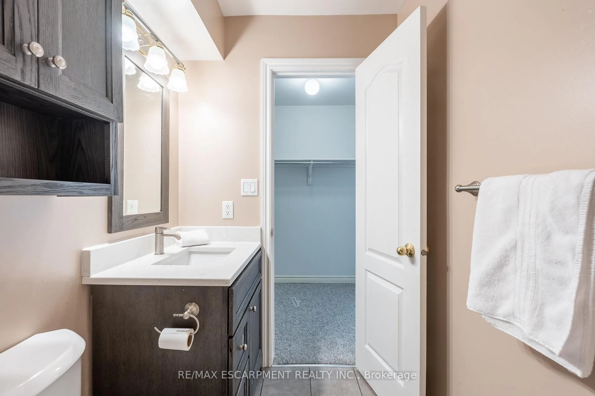 Photo 24 of Unit 11, 222 Fellowes Crescent, Hamilton, Waterdown — HOMEH