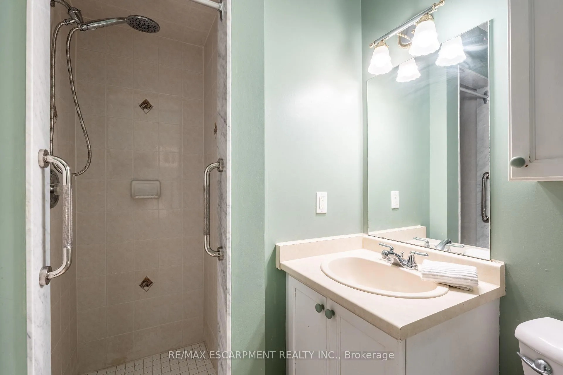 Photo 29 of Unit 11, 222 Fellowes Crescent, Hamilton, Waterdown — HOMEH