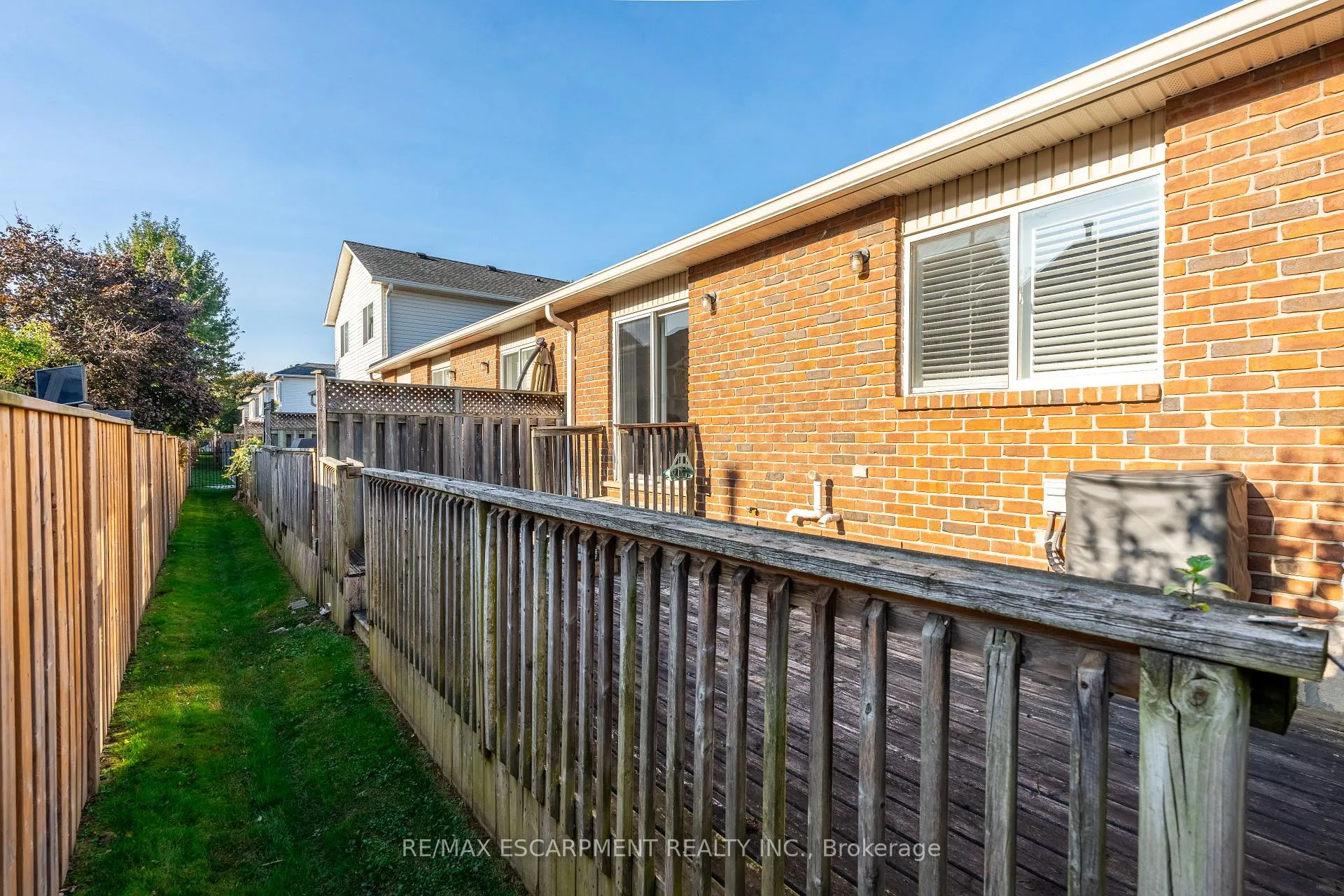 Photo 36 of Unit 11, 222 Fellowes Crescent, Hamilton, Waterdown — HOMEH