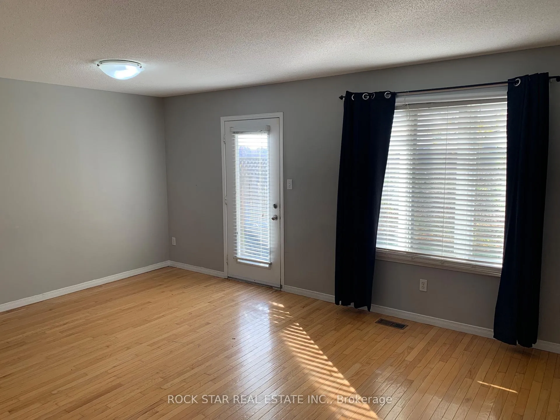 Photo 7 of Unit 50, 1889 Upper Wentworth Street, Hamilton, Allison — HOMEH