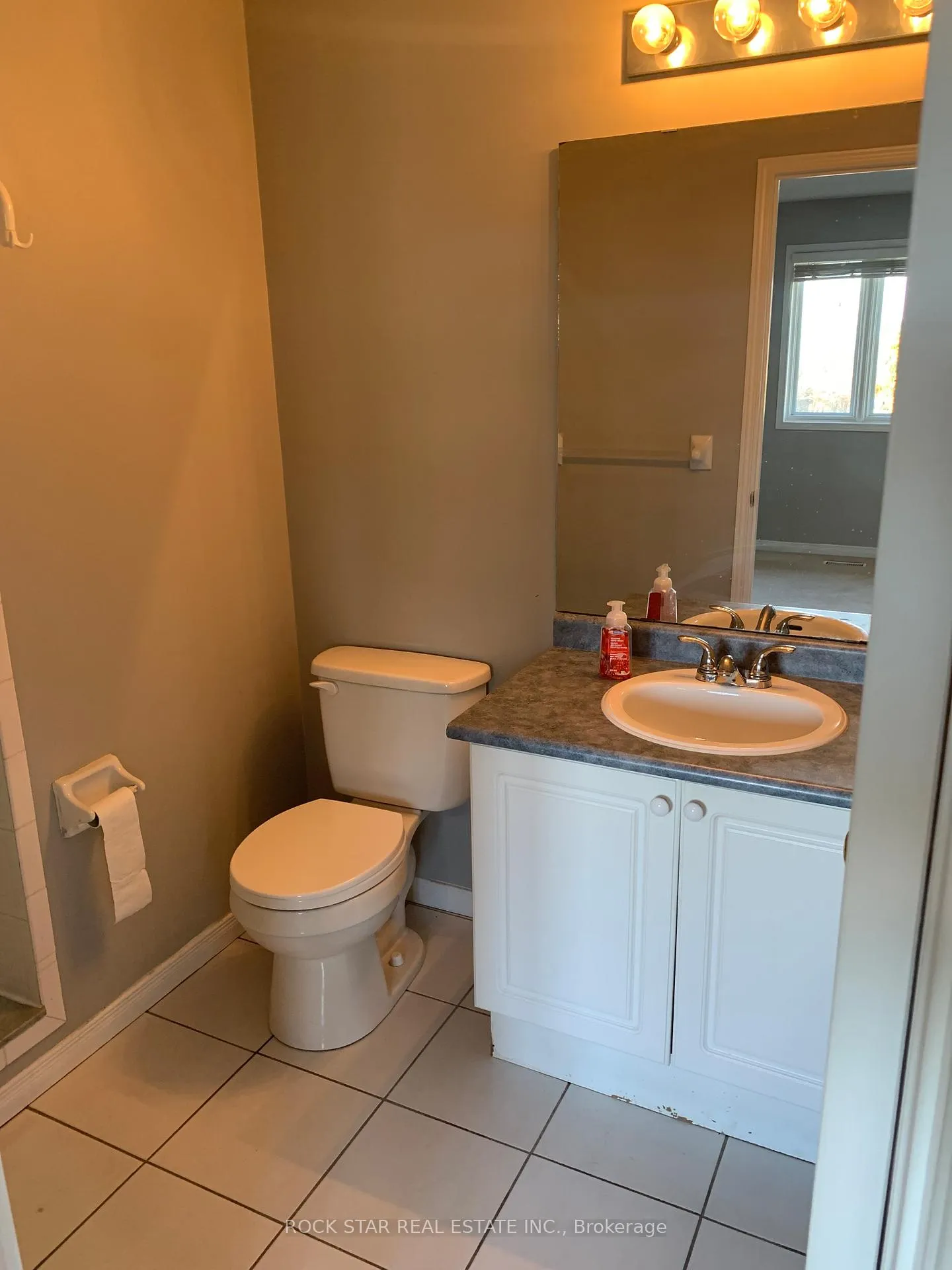 Photo 18 of Unit 50, 1889 Upper Wentworth Street, Hamilton, Allison — HOMEH