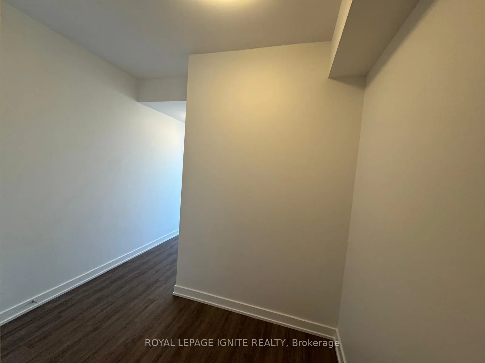 Photo 8 of Unit 808, 55 Clarington Boulevard, Clarington, Bowmanville — HOMEH