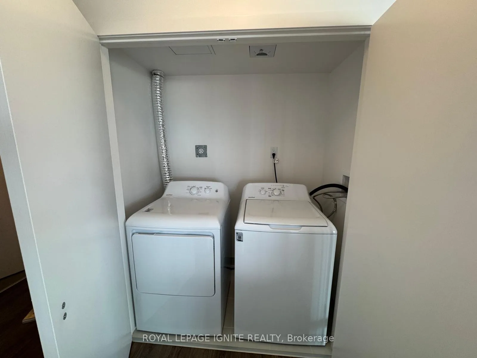 Photo 24 of Unit 808, 55 Clarington Boulevard, Clarington, Bowmanville — HOMEH