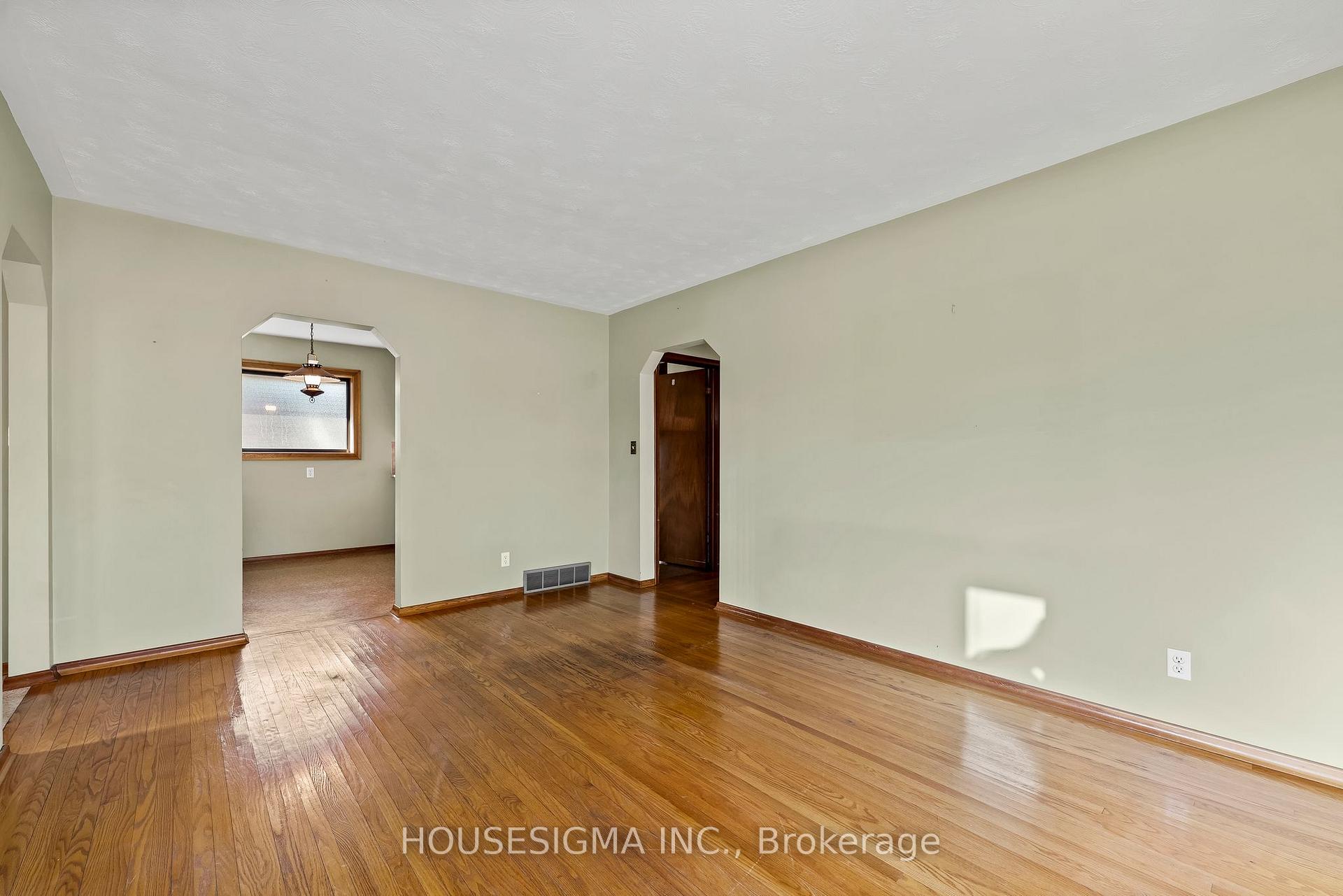 Photo 7 of 434 Major Street, Cobourg — HOMEH