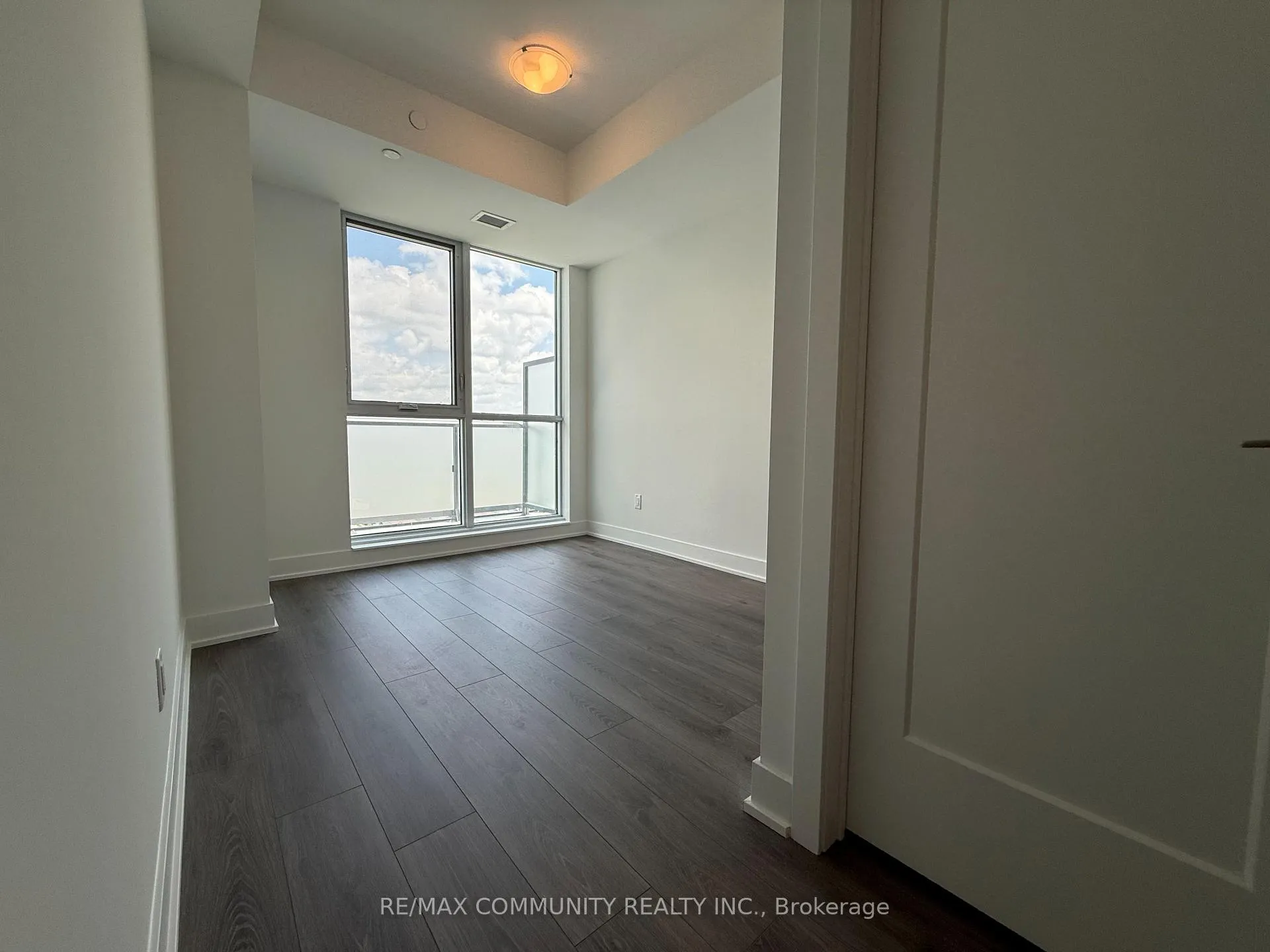 Photo 5 of Unit PH18, 2545 Simcoe Street, Oshawa, Windfields — HOMEH