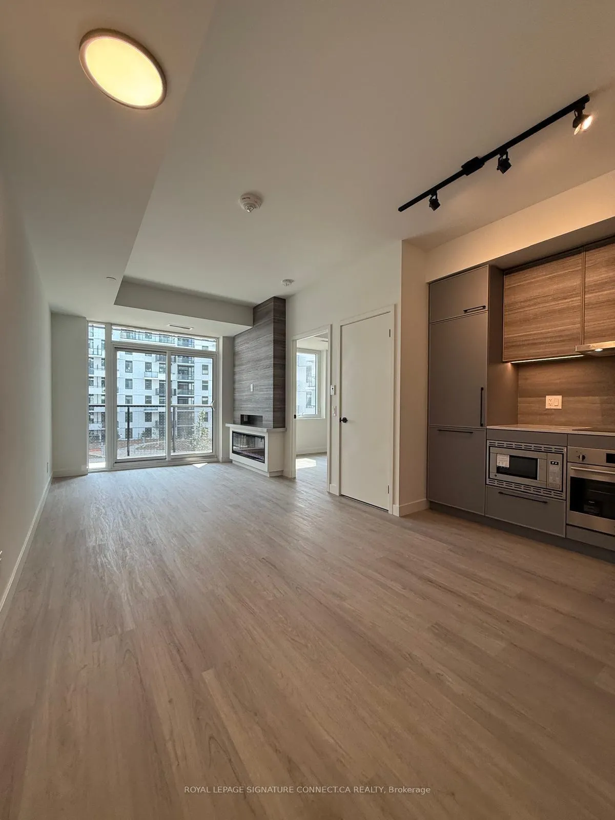 Photo 3 of Unit 531, 1050 Eastern Avenue E, Toronto, Greenwood-Coxwell — HOMEH