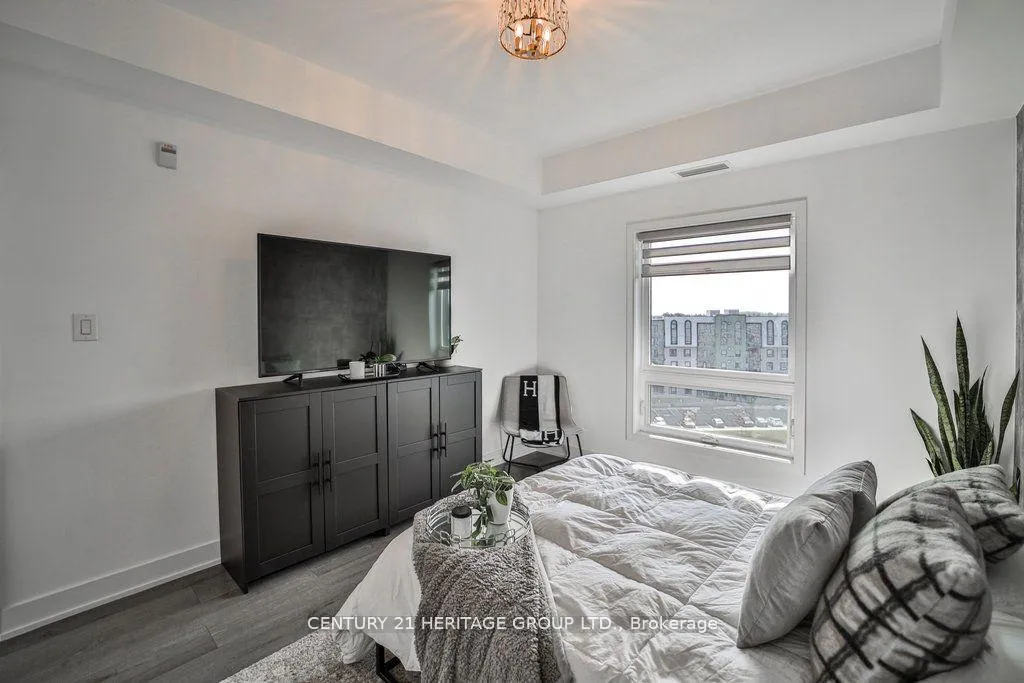 Photo 13 of Unit 607, 4 Spice Way S, Barrie, Innis-Shore — HOMEH
