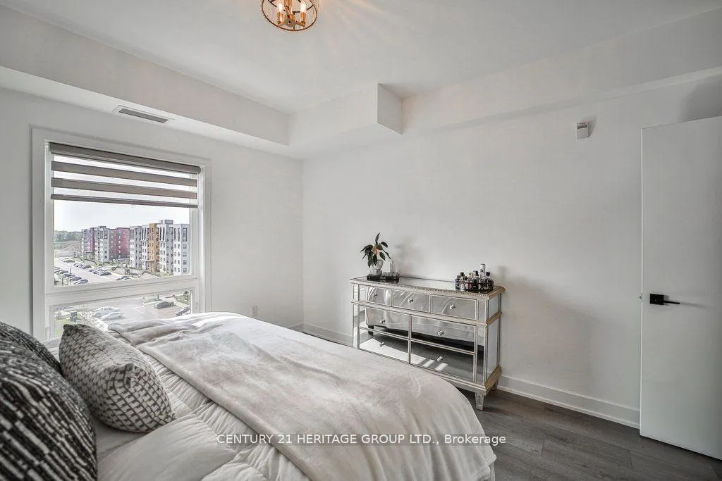 Photo 15 of Unit 607, 4 Spice Way S, Barrie, Innis-Shore — HOMEH