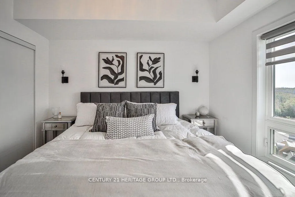 Photo 16 of Unit 607, 4 Spice Way S, Barrie, Innis-Shore — HOMEH