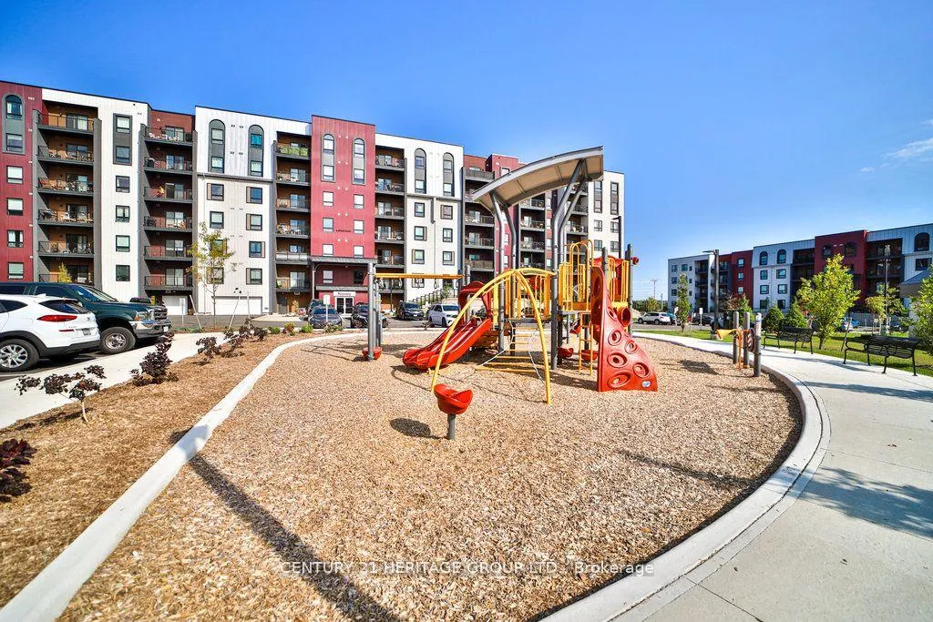 Photo 31 of Unit 607, 4 Spice Way S, Barrie, Innis-Shore — HOMEH