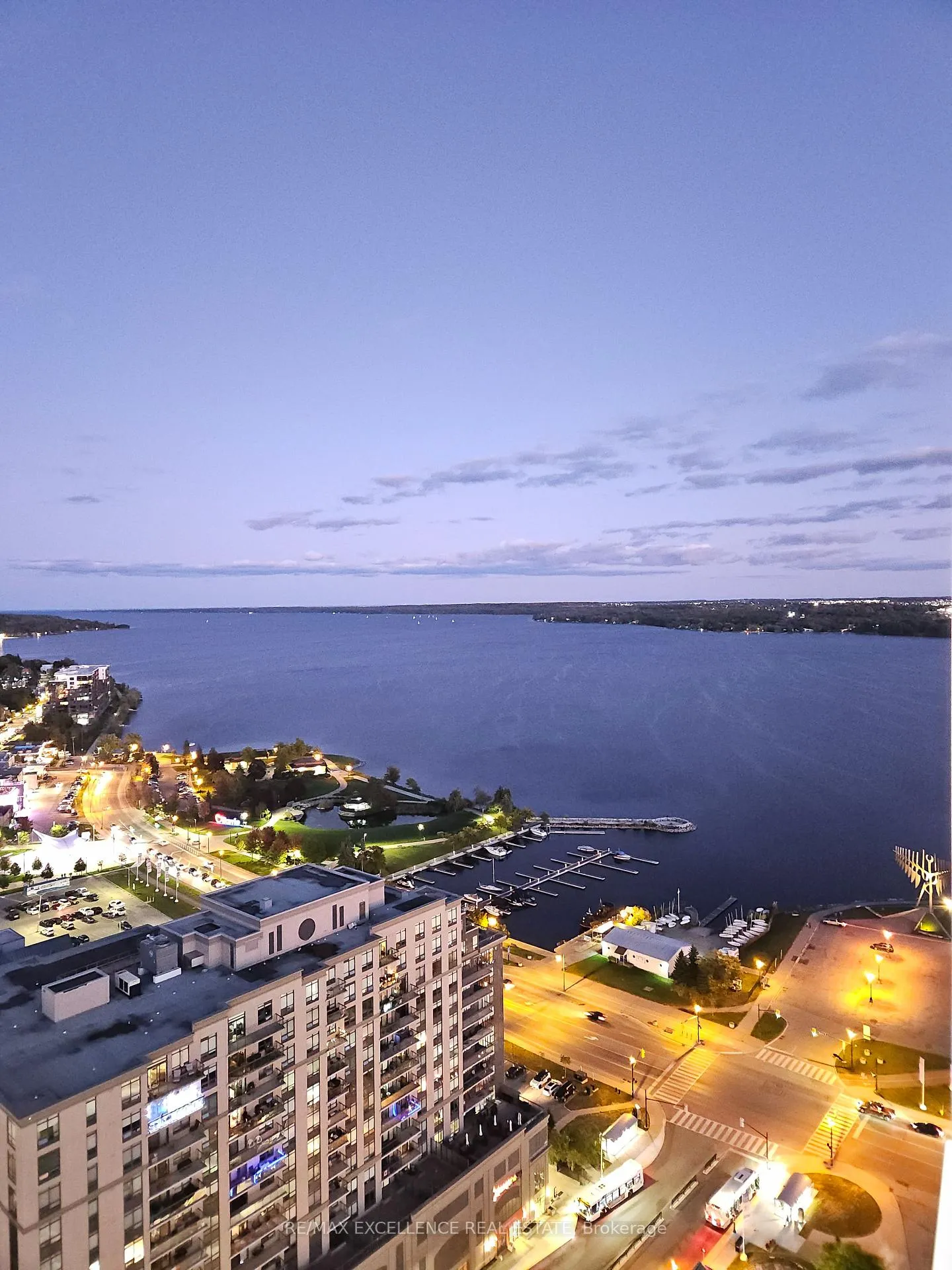 Photo 14 of Unit 2605, 39 Mary Street, Barrie, City Centre — HOMEH