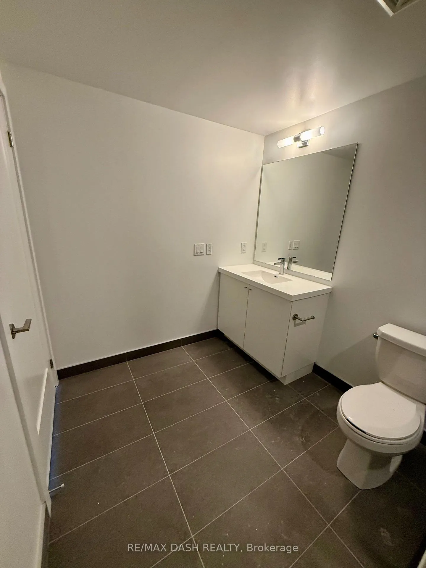 Photo 16 of Unit 348, 2545 Simcoe Street N, Oshawa, Windfields — HOMEH