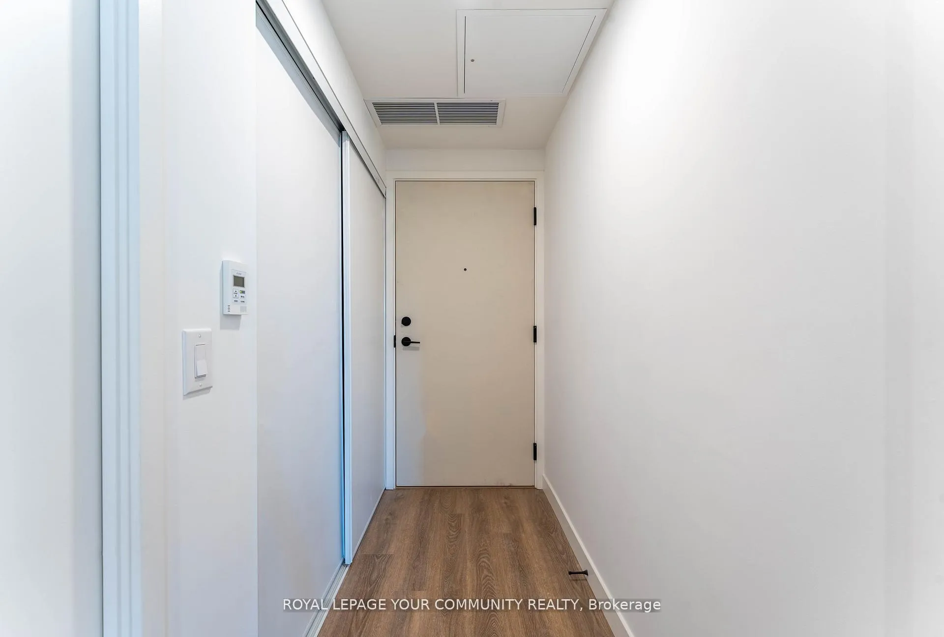 Photo 3 of Unit 317, 1050 Eastern Avenue E, Toronto, The Beaches — HOMEH