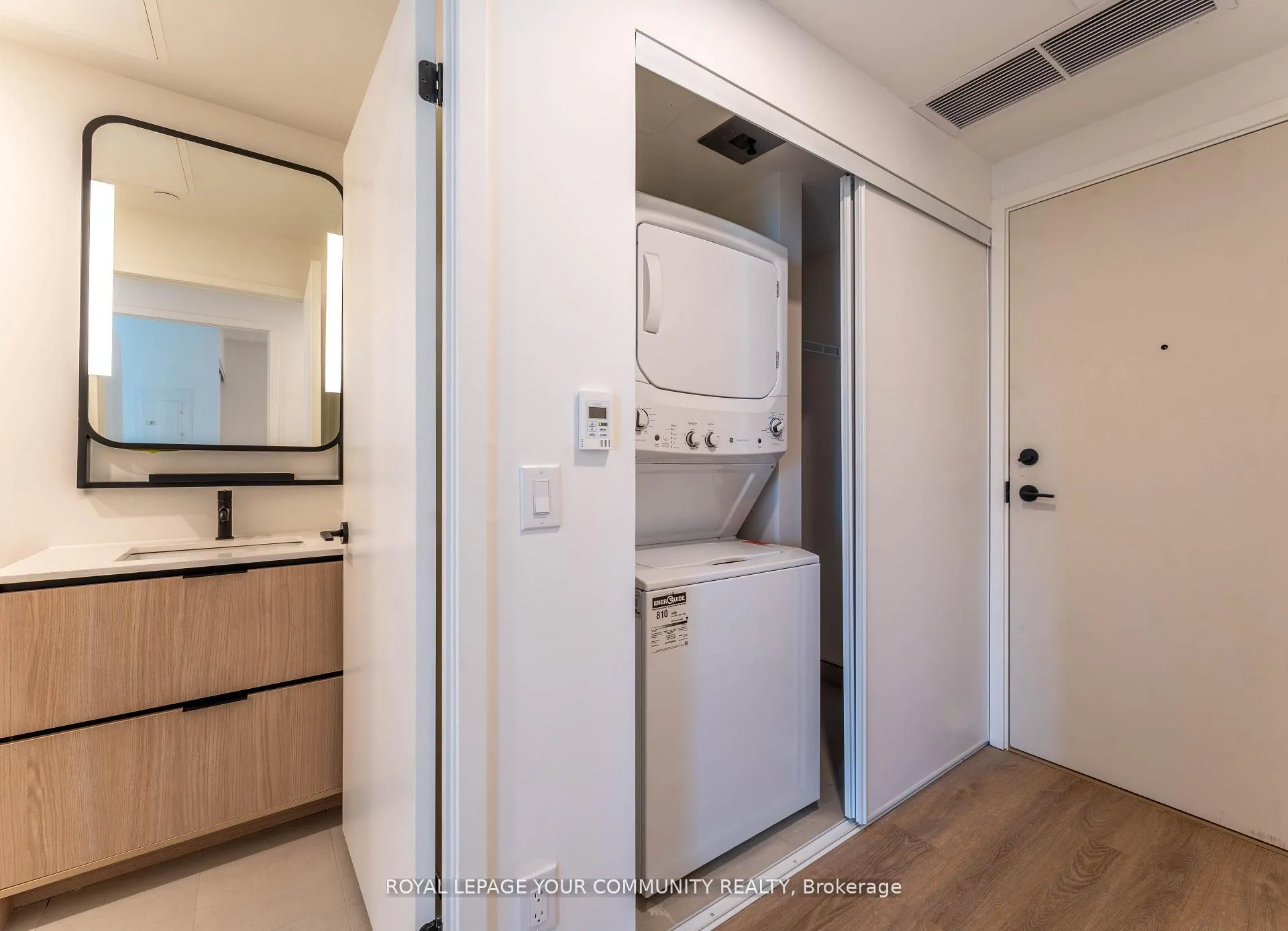 Photo 6 of Unit 317, 1050 Eastern Avenue E, Toronto, The Beaches — HOMEH
