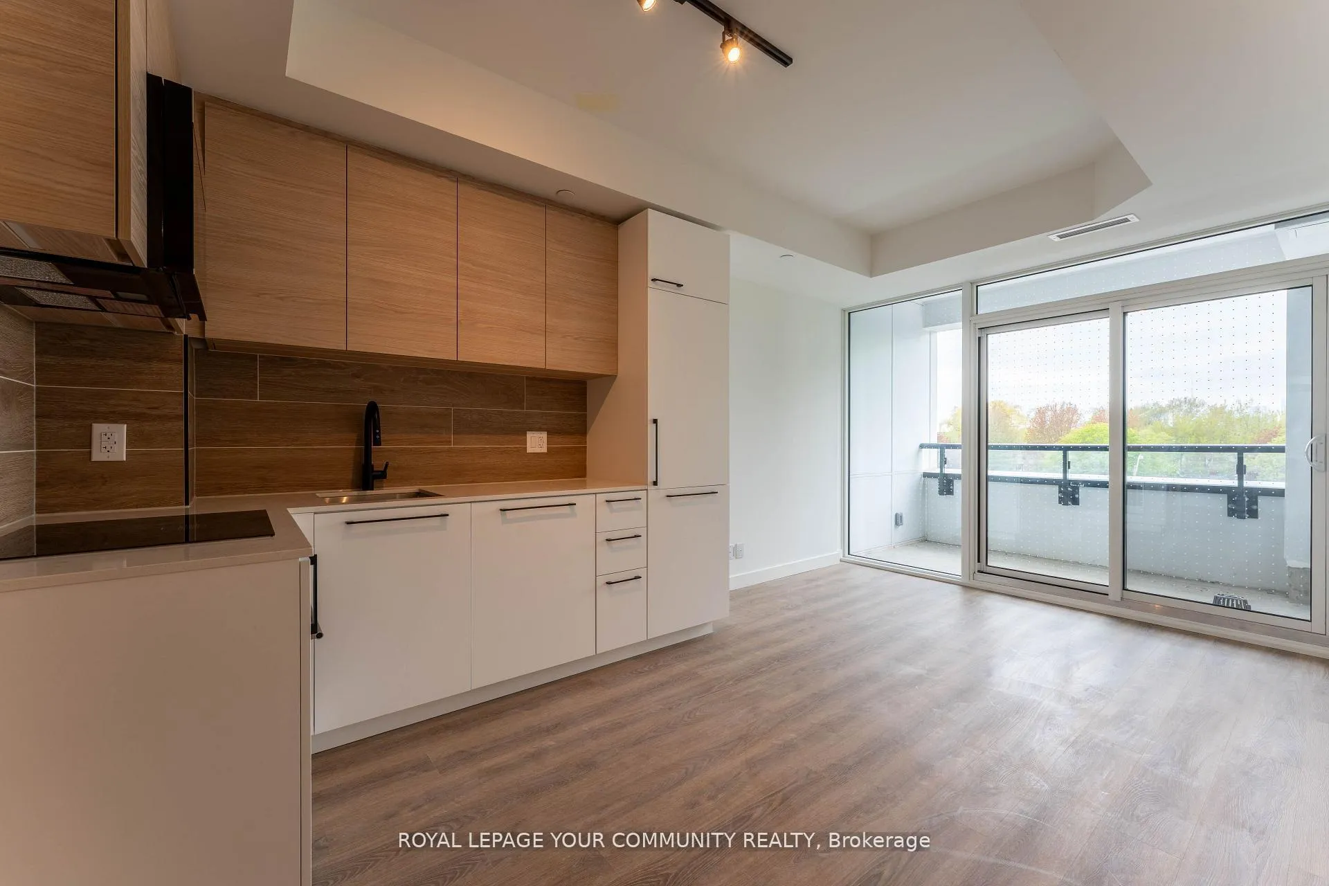Photo 10 of Unit 317, 1050 Eastern Avenue E, Toronto, The Beaches — HOMEH