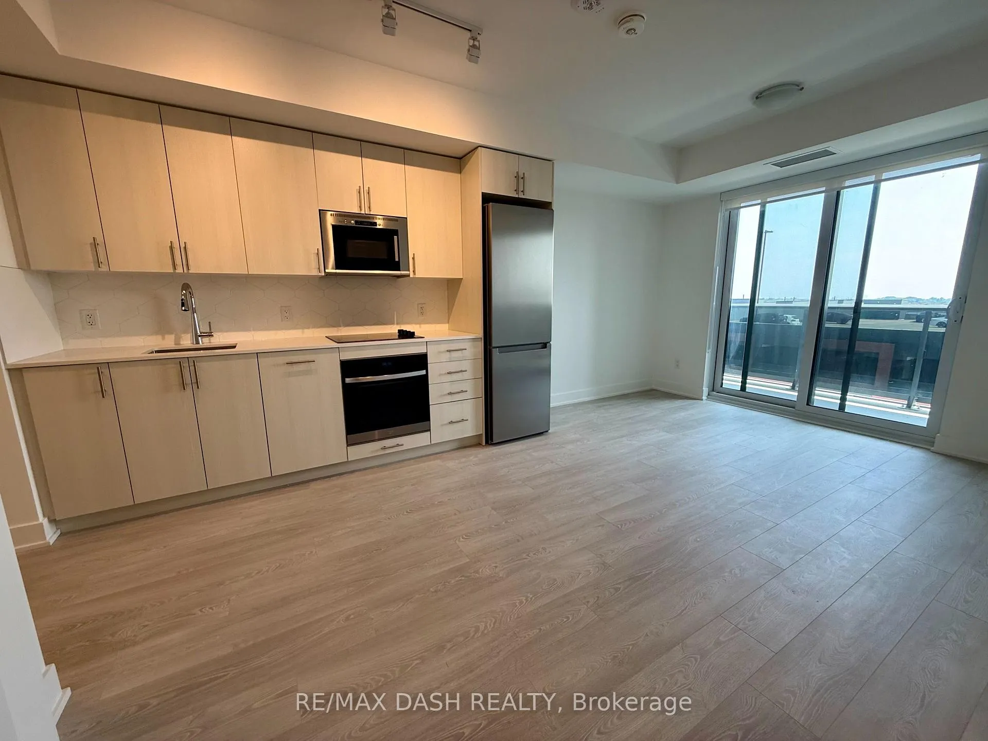 Photo 7 of Unit 442, 2545 Simcoe Street N, Oshawa, Windfields — HOMEH