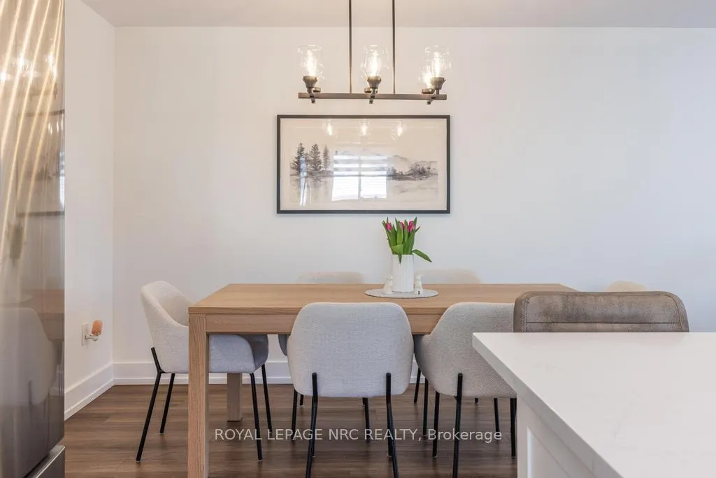 Photo 10 of 22 Fox Trail Drive, St. Catharines, Rykert/Vansickle — HOMEH