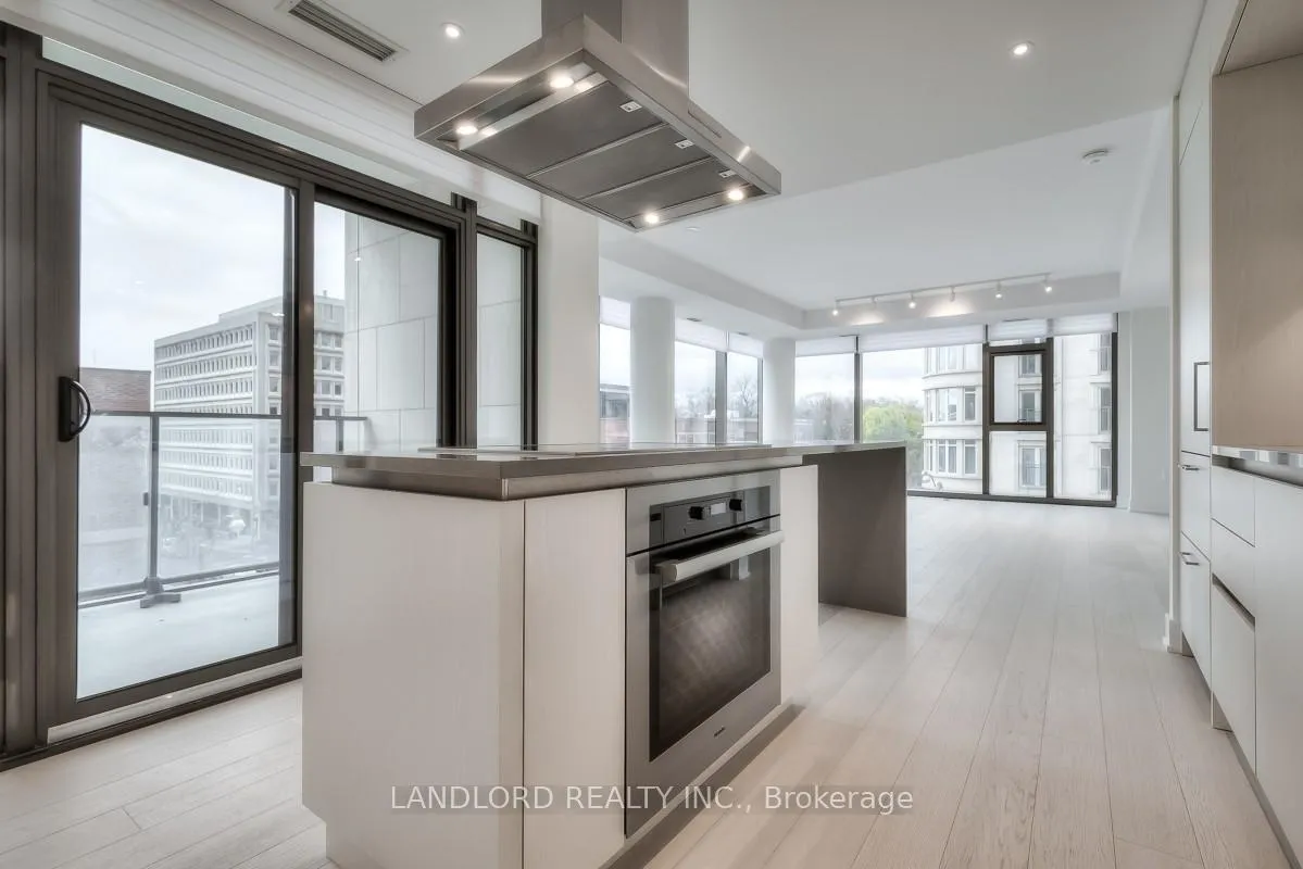 Front of Unit 304, 6 Jackes Avenue