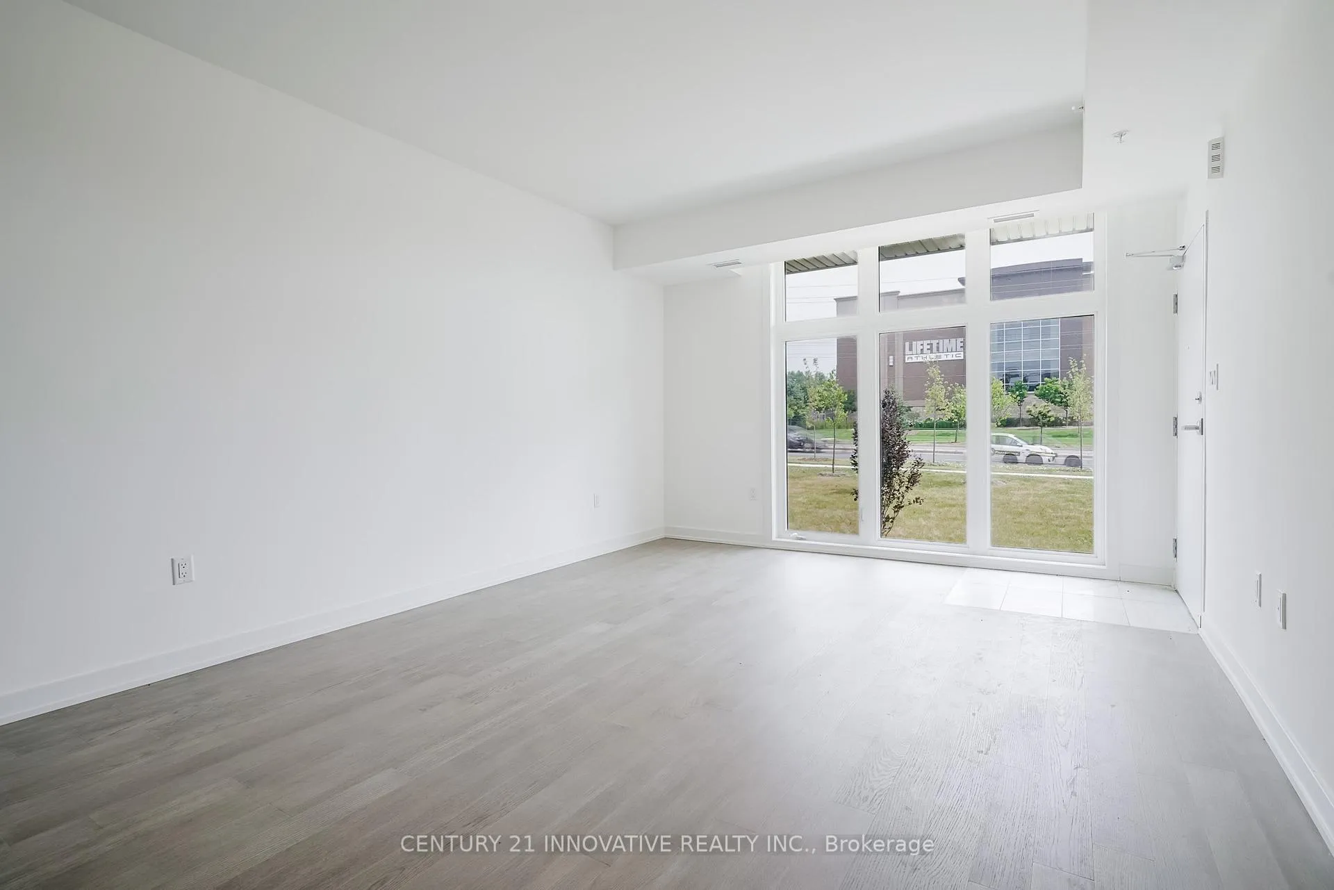 Photo 19 of Unit 33, 188 Angus Drive, Ajax, Central — HOMEH