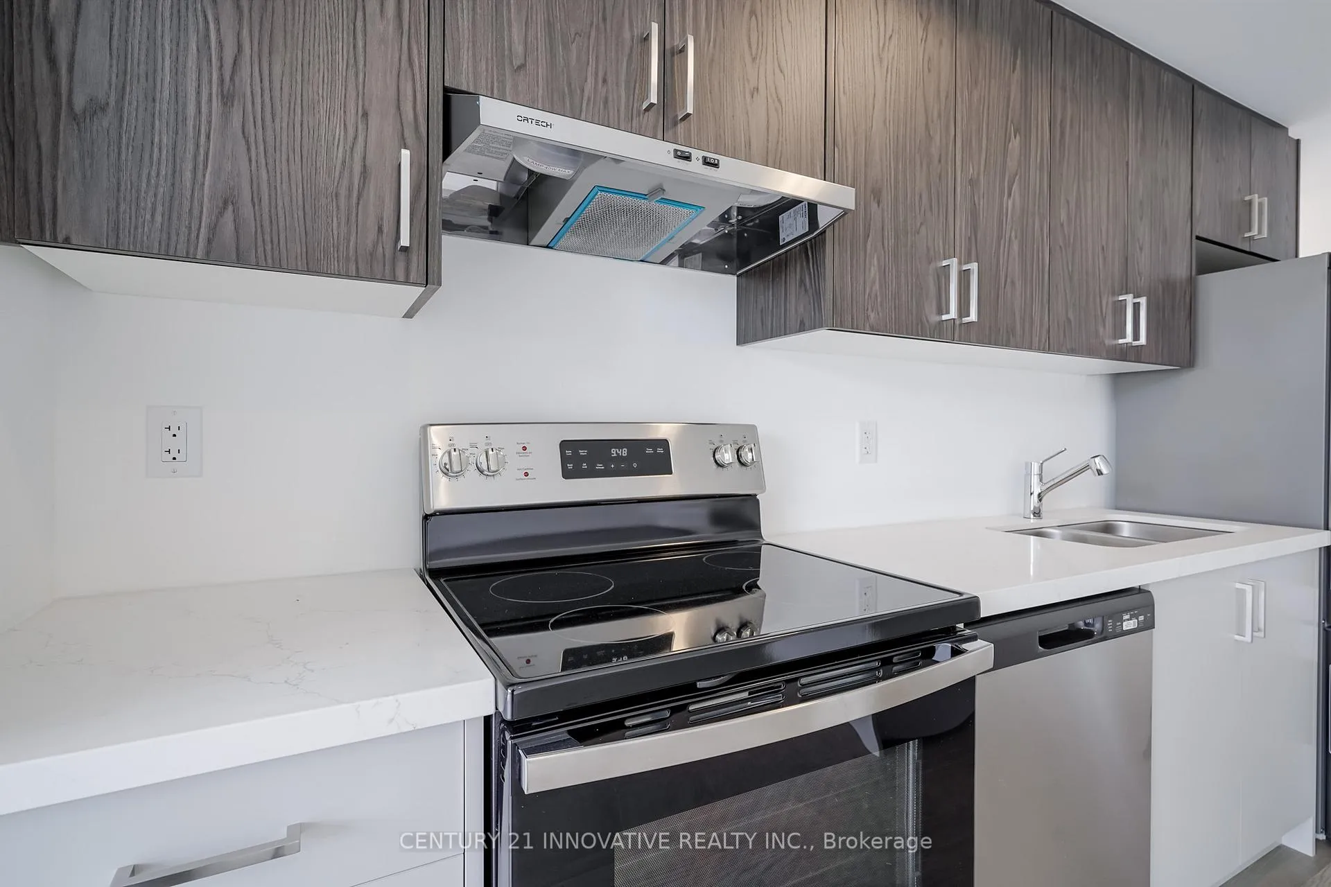Photo 26 of Unit 33, 188 Angus Drive, Ajax, Central — HOMEH