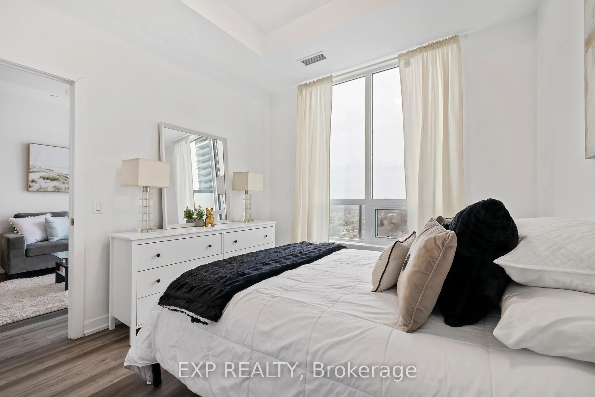 Photo 8 of Unit 1702, 1480 Bayly Street, Pickering, Bay Ridges — HOMEH
