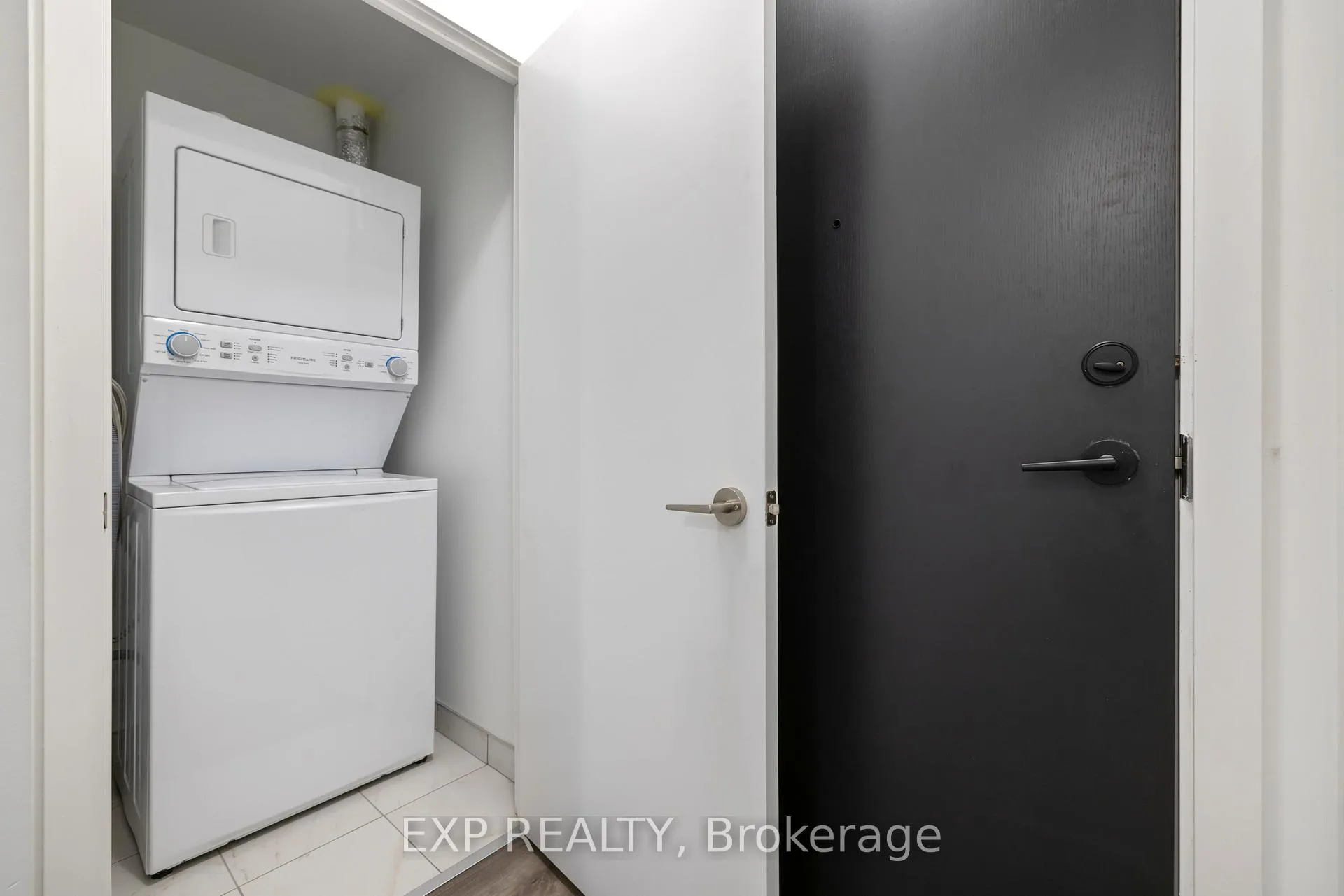 Photo 20 of Unit 1702, 1480 Bayly Street, Pickering, Bay Ridges — HOMEH