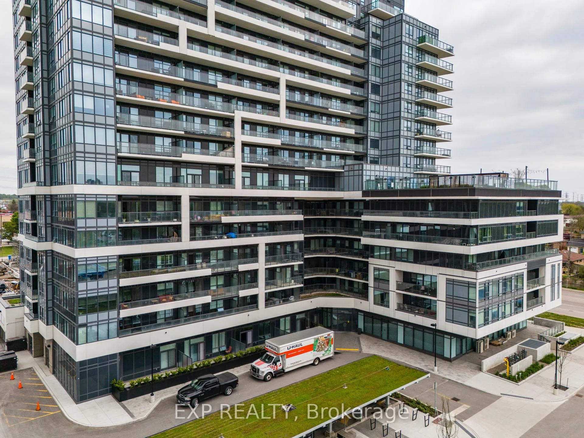 Photo 23 of Unit 1702, 1480 Bayly Street, Pickering, Bay Ridges — HOMEH