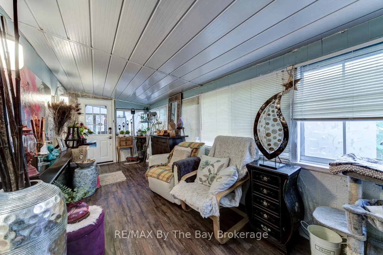 Photo 12 of 9 Allen Drive N, Wasaga Beach — HOMEH