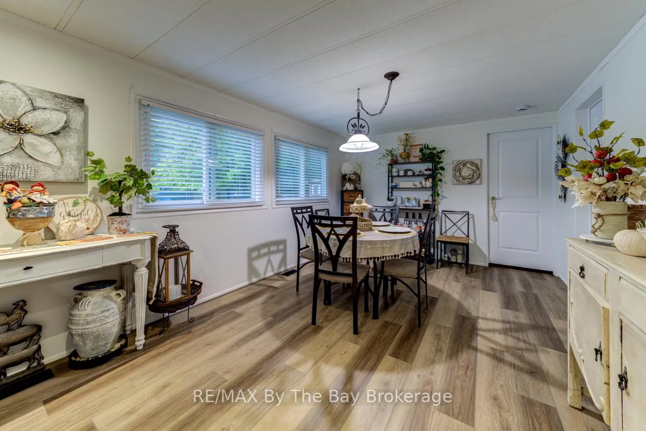 Photo 23 of 9 Allen Drive N, Wasaga Beach — HOMEH
