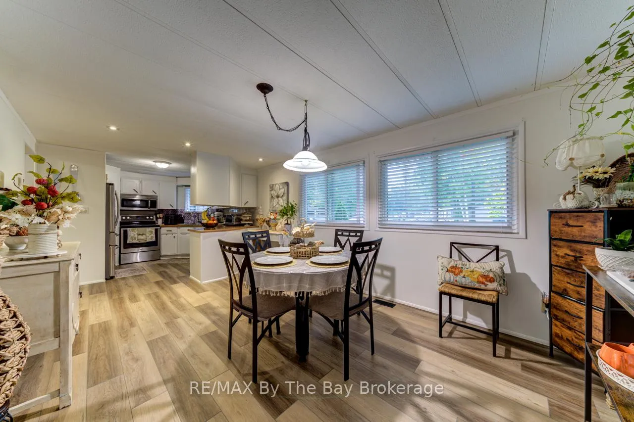 Photo 24 of 9 Allen Drive N, Wasaga Beach — HOMEH