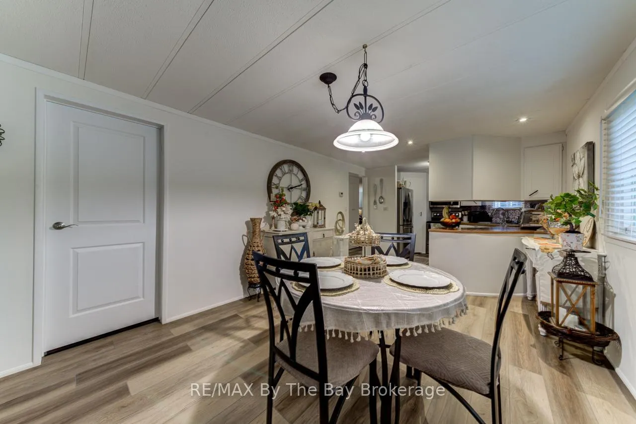 Photo 25 of 9 Allen Drive N, Wasaga Beach — HOMEH