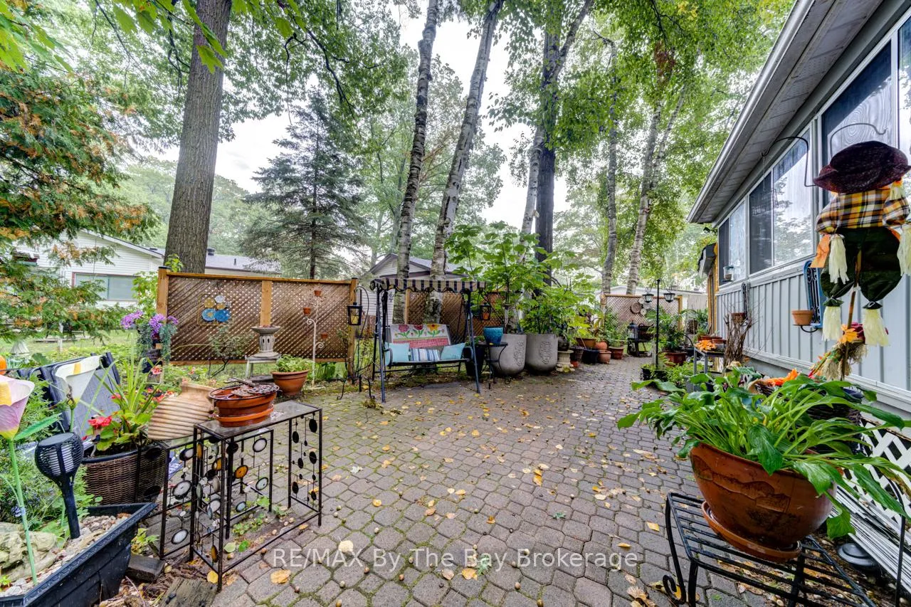 Photo 33 of 9 Allen Drive N, Wasaga Beach — HOMEH