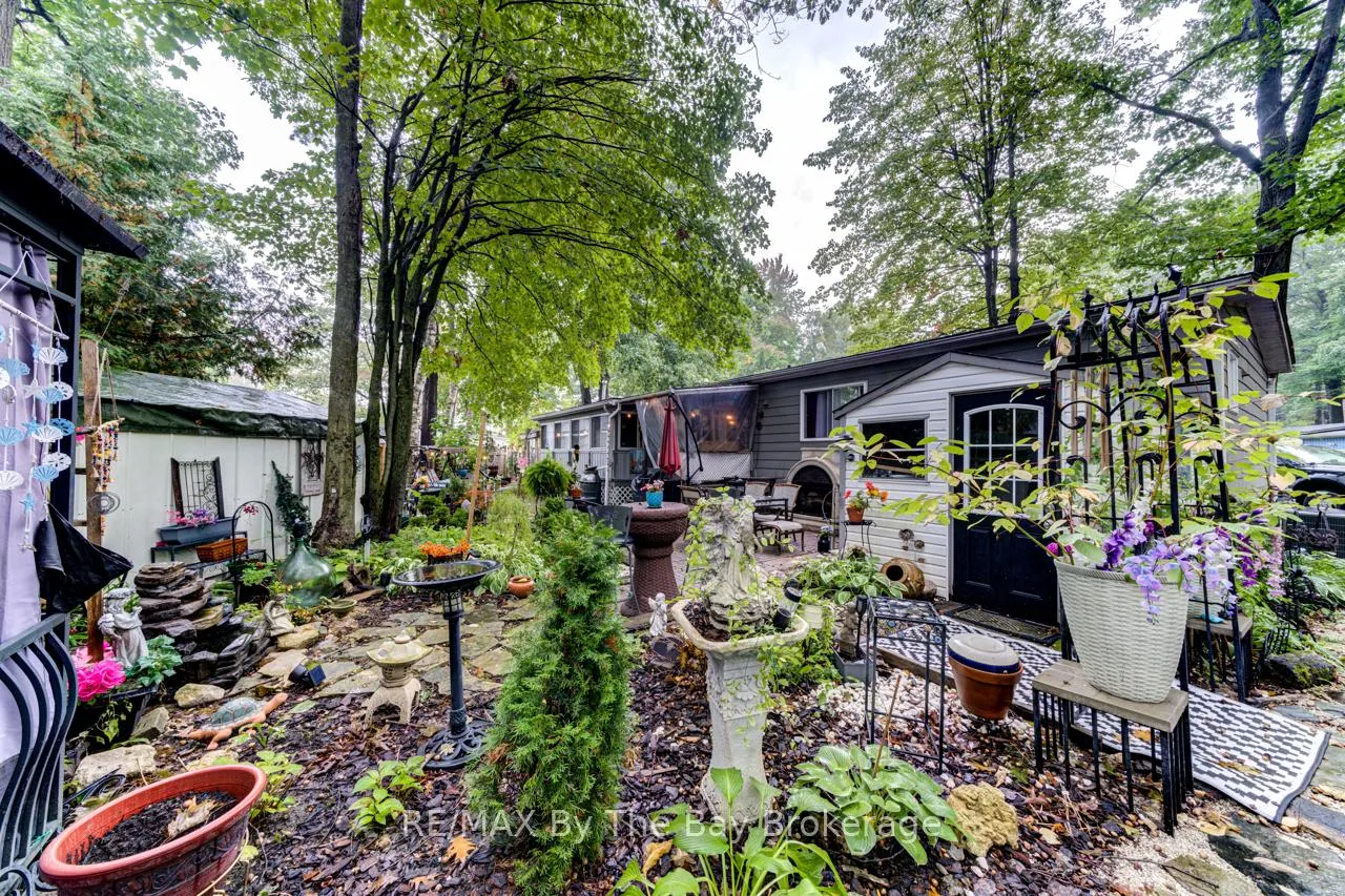 Photo 39 of 9 Allen Drive N, Wasaga Beach — HOMEH