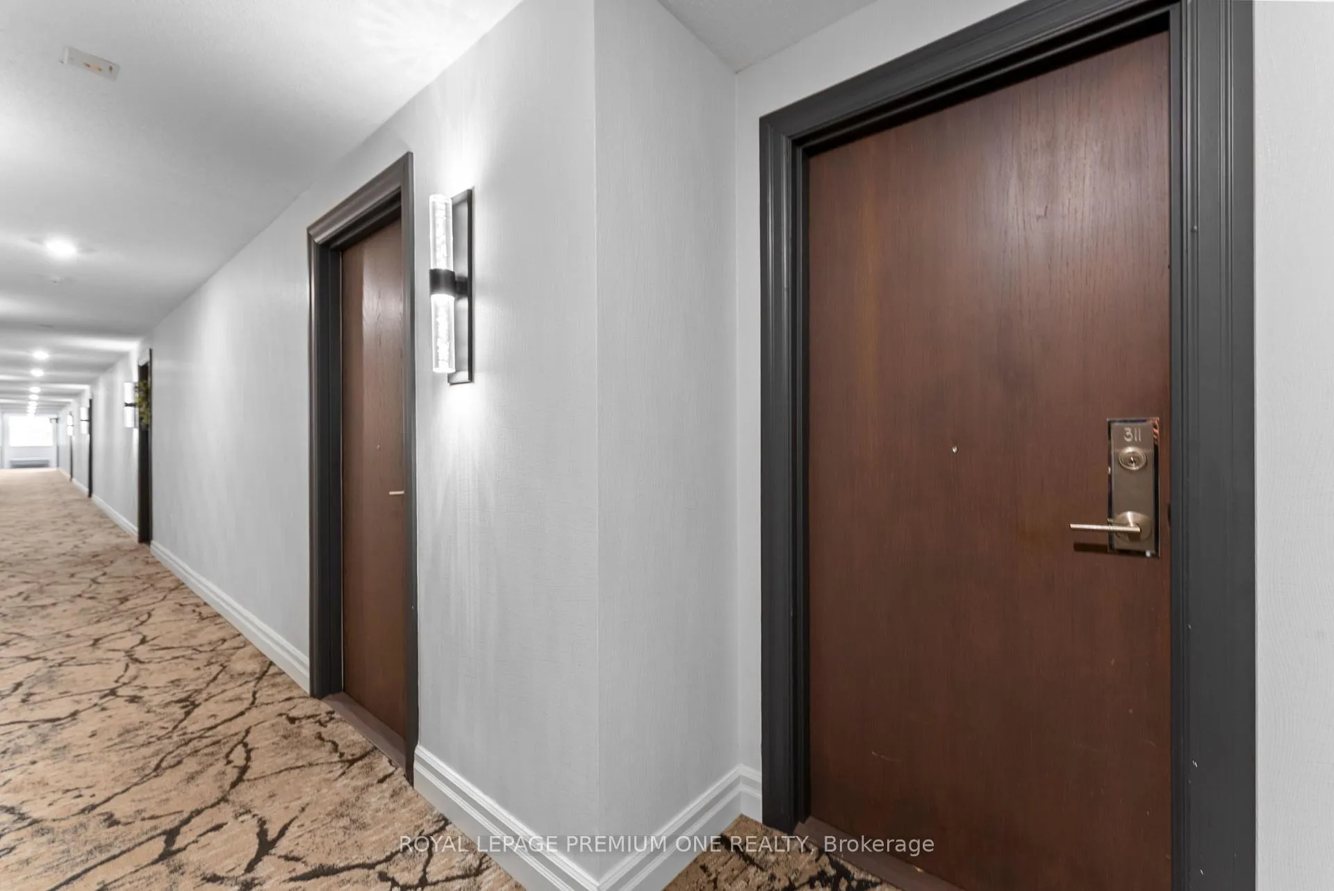 Photo 17 of Unit 311, 340 Watson Street W, Whitby, Port Whitby — HOMEH