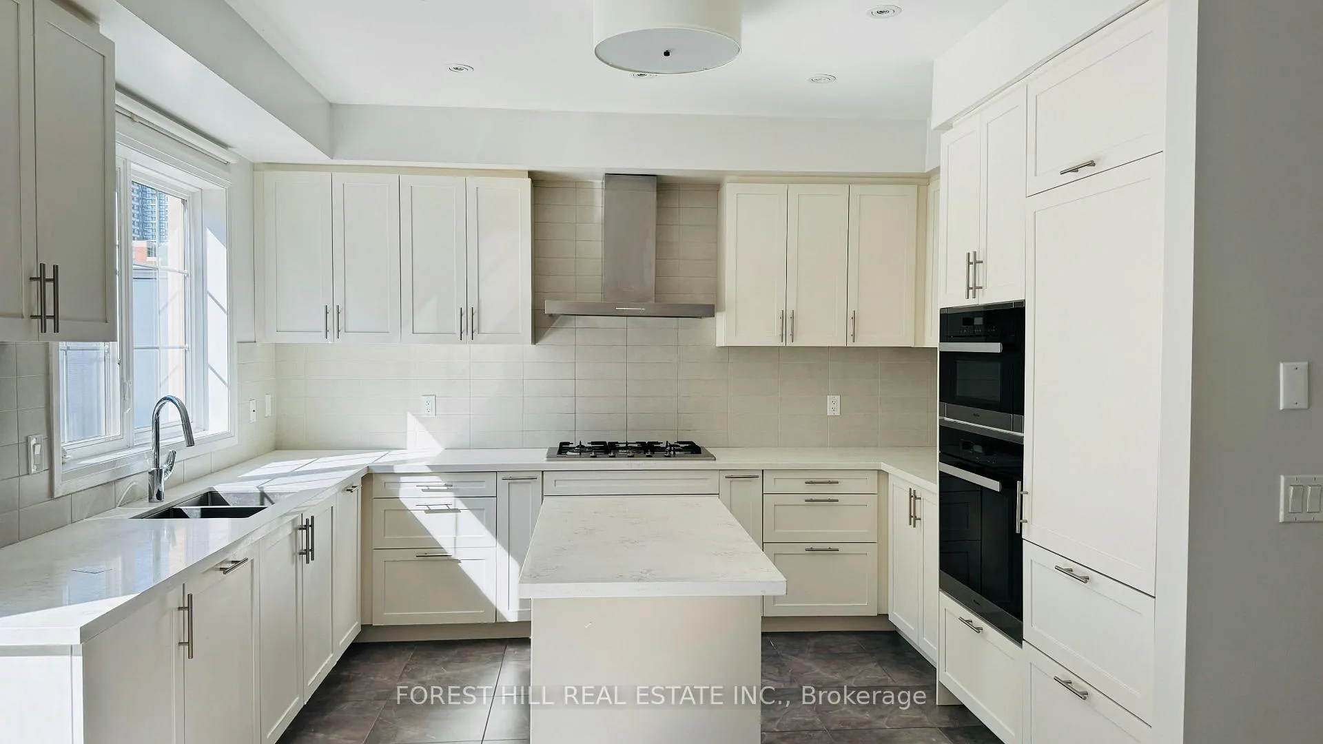 Photo 11 of 20 American Elm Way, Markham, Unionville — HOMEH