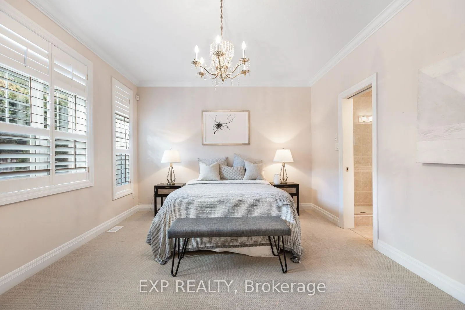 Photo 11 of 42 Butternut Grove Lane, Hamilton, Ancaster — HOMEH