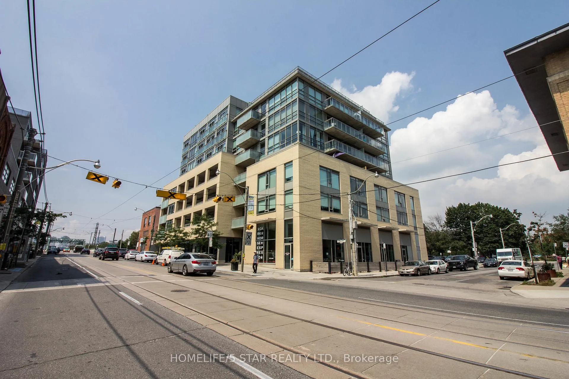 Front of Unit 603, 630 Queen Street E