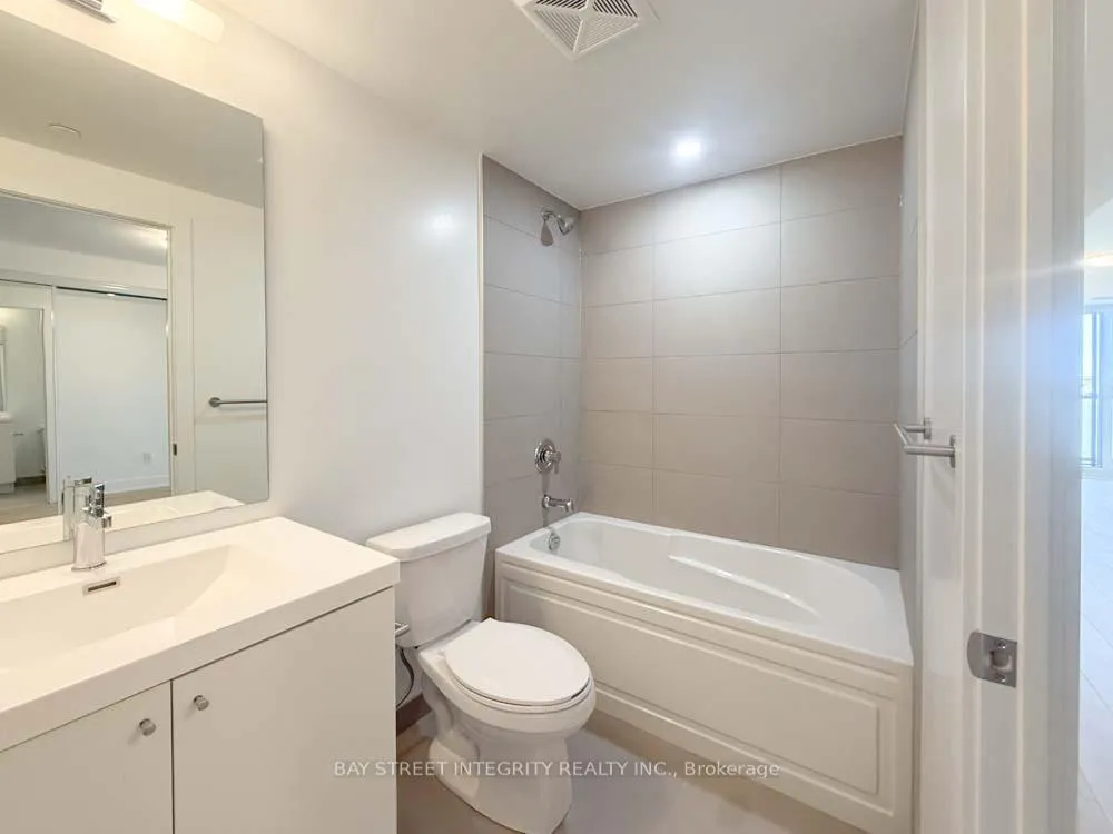 Photo 6 of Unit 420, 2425 Simcoe Street N, Oshawa, Windfields — HOMEH