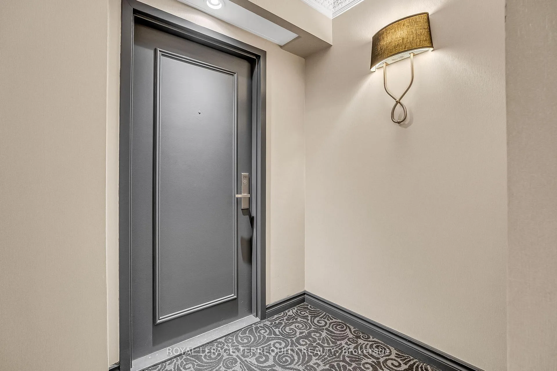 Photo 24 of Unit 2103, 71 Simcoe Street, Toronto, Waterfront Communities — HOMEH