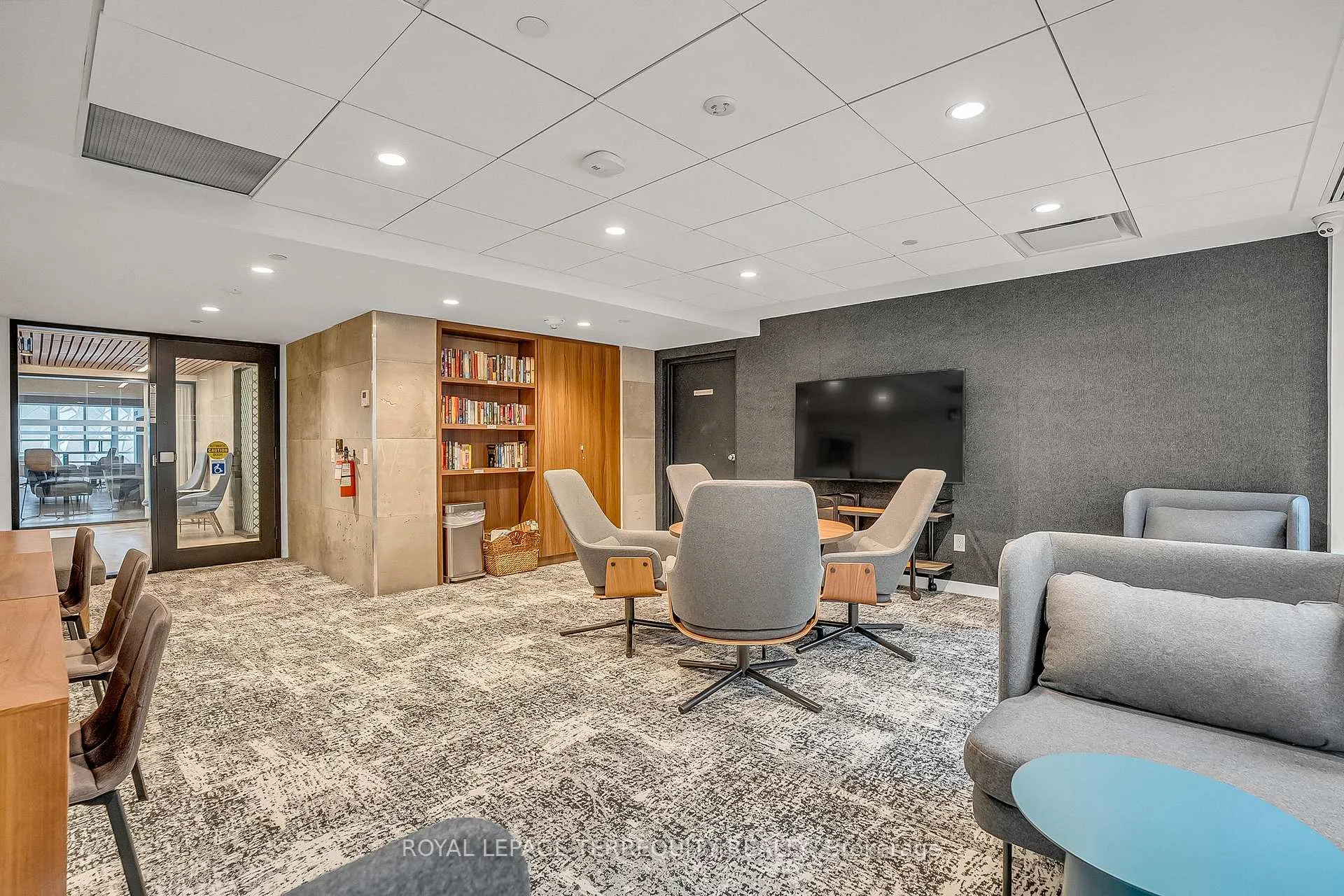 Photo 29 of Unit 2103, 71 Simcoe Street, Toronto, Waterfront Communities — HOMEH